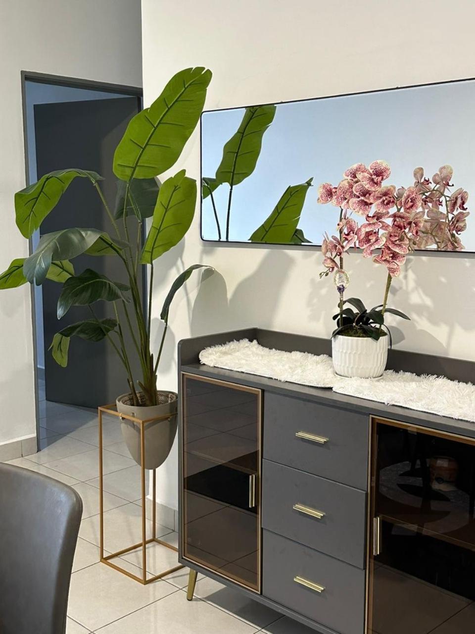 B3a-5 Apartment